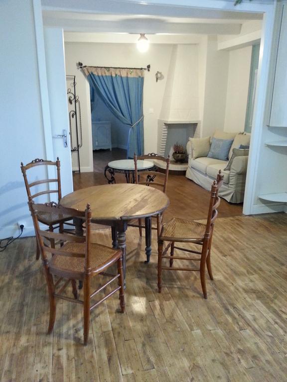 Hotel Un Weekend A Rochefort-En-Terre Zewnętrze zdjęcie
